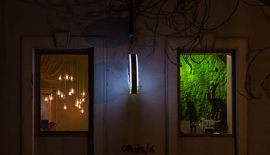 Moss At The Shift Pub In Downtown Bucharest