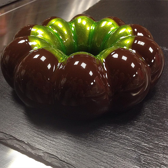 mirror-glazed-marble-cake-olganoskovaa-6 mirror-glazed-marble-cake-olganoskovaa-6