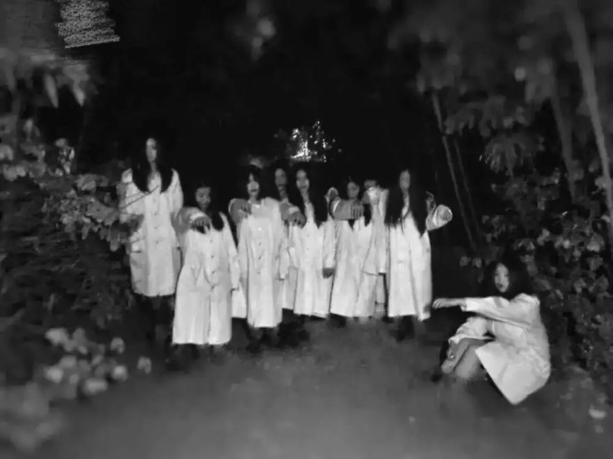 A Medical College's Graduation Photos In China This Year(just For Happy,not Real!) A Medical College's Graduation Photos In China This Year(just For Happy,not Real!)