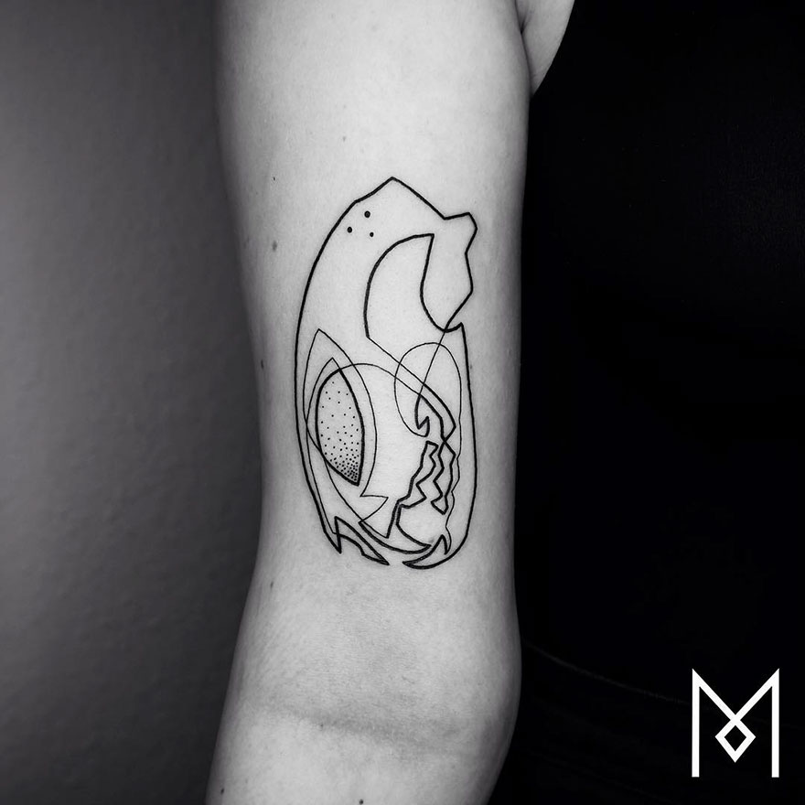 Minimalist single line tattoo on arm, featuring abstract shapes by an Iranian-German artist.