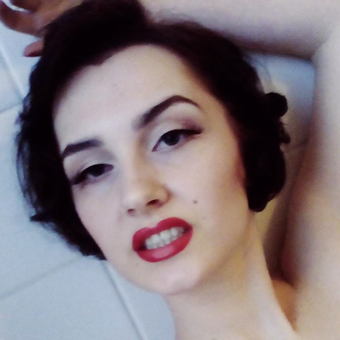 Marilyn Monroe Inspired Look