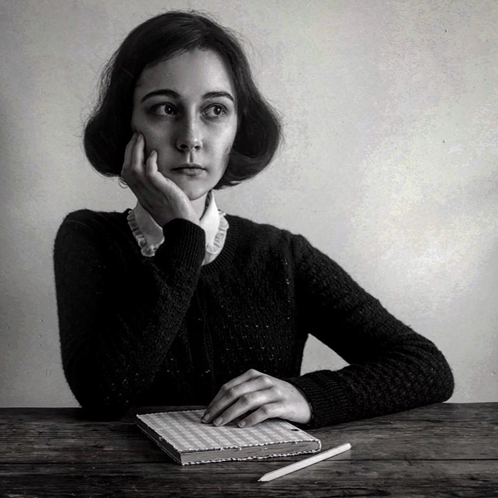 Anne Frank Inspired Look