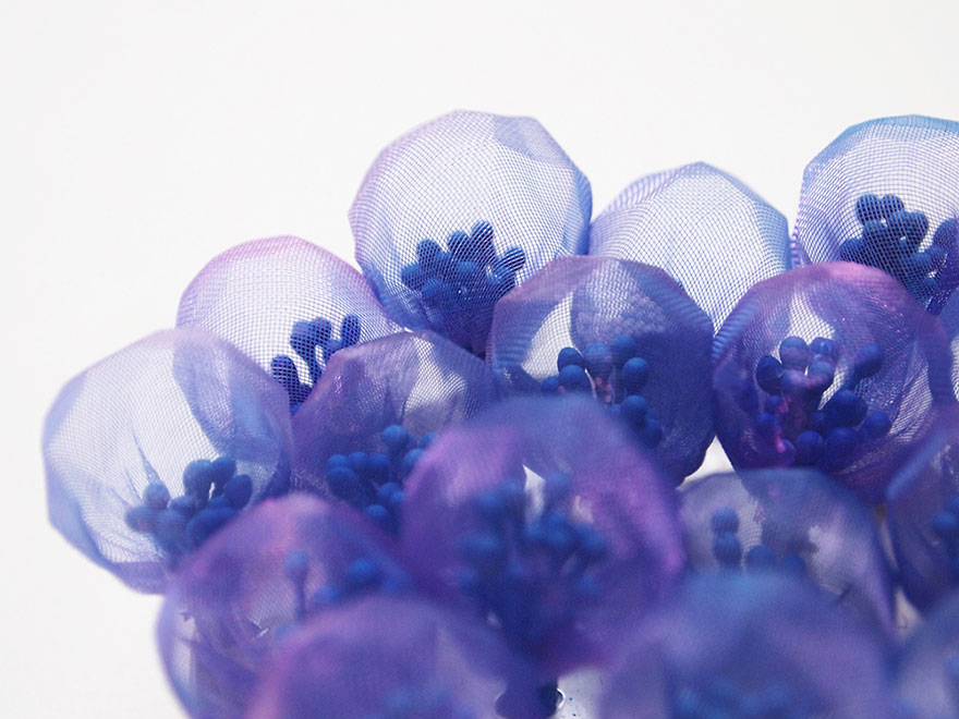 translucent-fabric-jewerly-japan-sculptures-mariko-kusumoto-11 translucent-fabric-jewerly-japan-sculptures-mariko-kusumoto-11