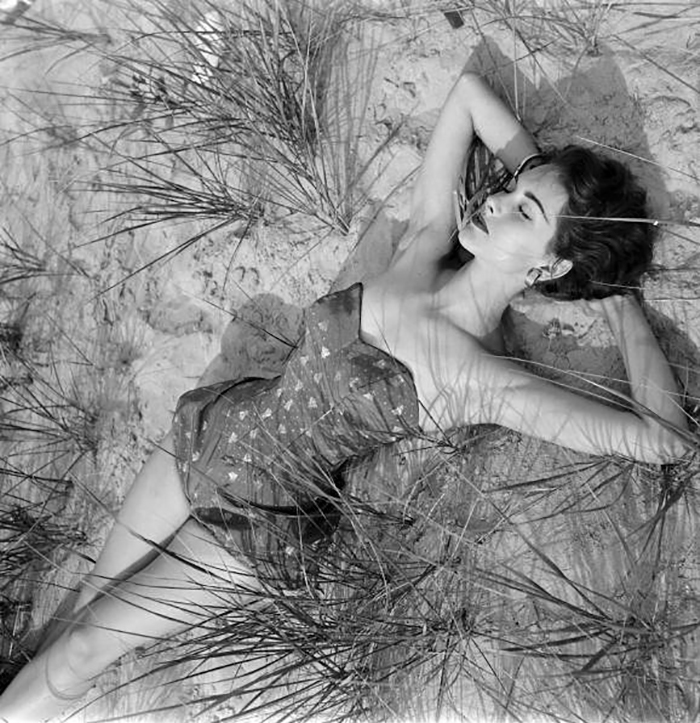 1940s And 1950s Fashion Photography By Nina Leen