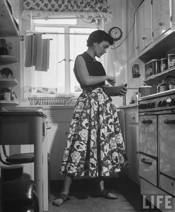 1940s And 1950s Fashion Photography By Nina Leen