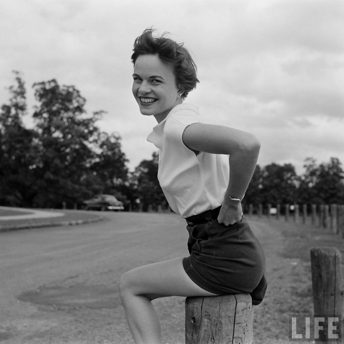 1940s And 1950s Fashion Photography By Nina Leen
