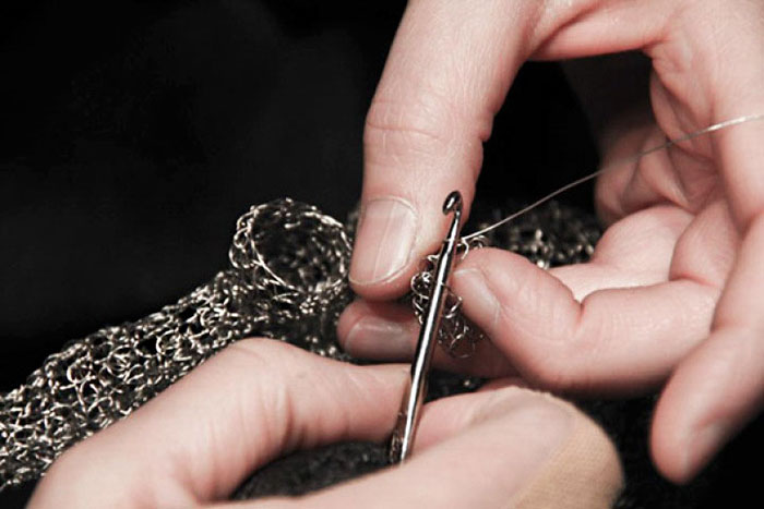 wire-crochet-heart-anne-mandro-4 wire-crochet-heart-anne-mandro-4