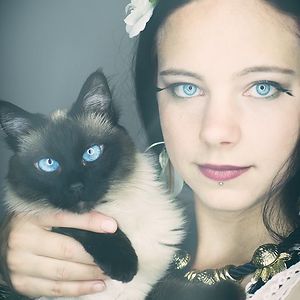 carolabecker90 avatar