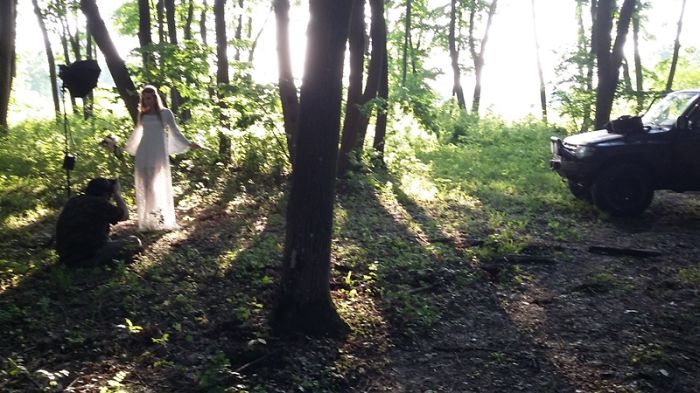 Behind The Scenes Of Modern Vintage Photography