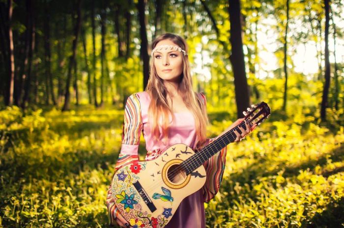 Behind The Scenes Of Modern Vintage Photography