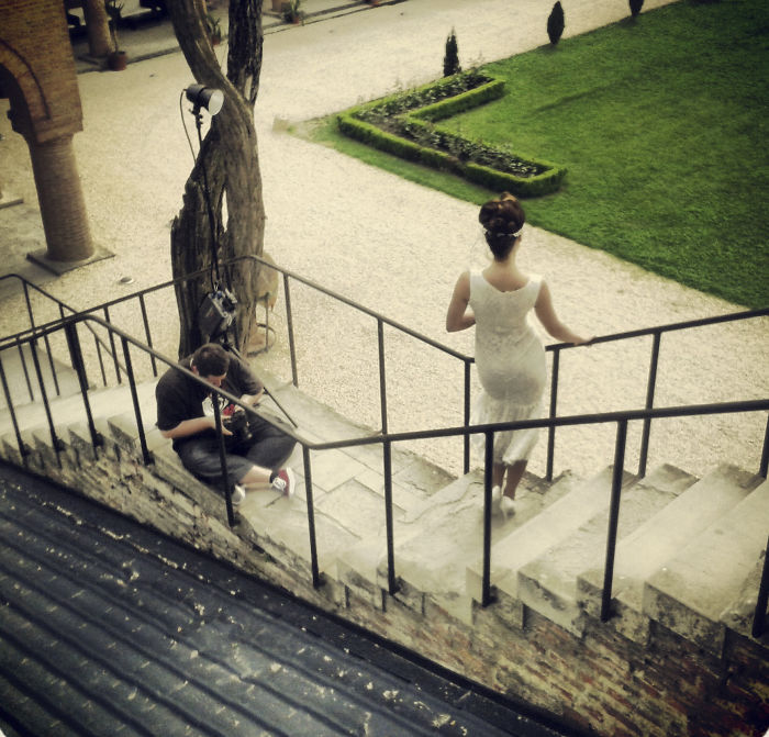 Behind The Scenes Of Modern Vintage Photography Behind The Scenes Of Modern Vintage Photography