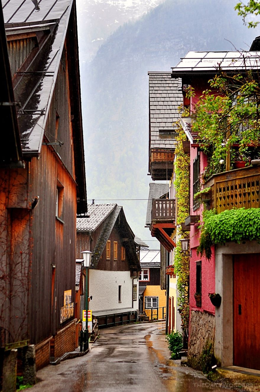 I Travelled To Hallstatt To Discover How This Famous City Really Looks Like