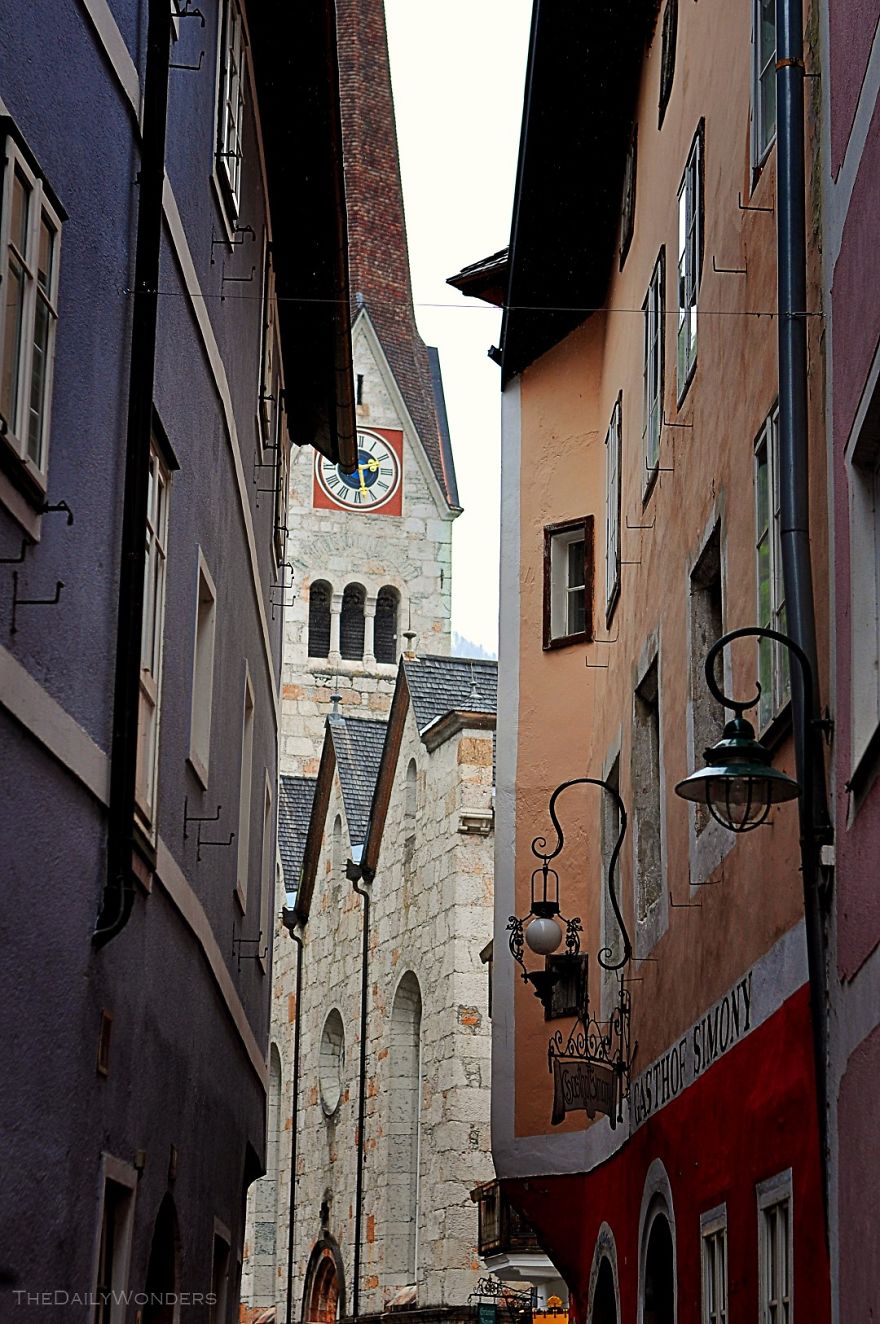 I Travelled To Hallstatt To Discover How This Famous City Really Looks Like