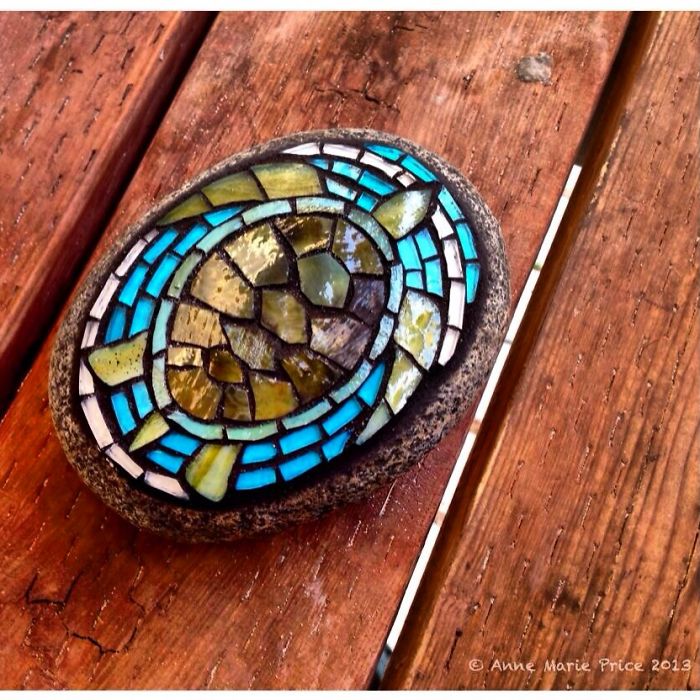 As A Way To Relax, I Make These Colorful Mosaics On Stones