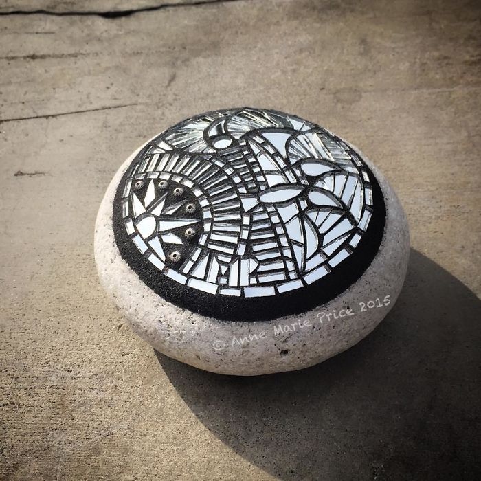 As A Way To Relax, I Make These Colorful Mosaics On Stones