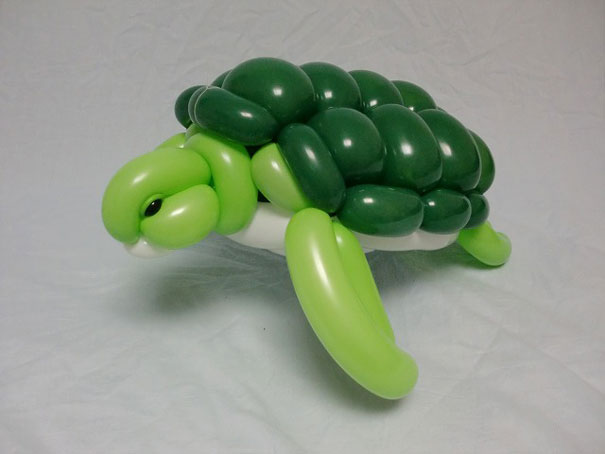 I Create Realistic Balloon Animals