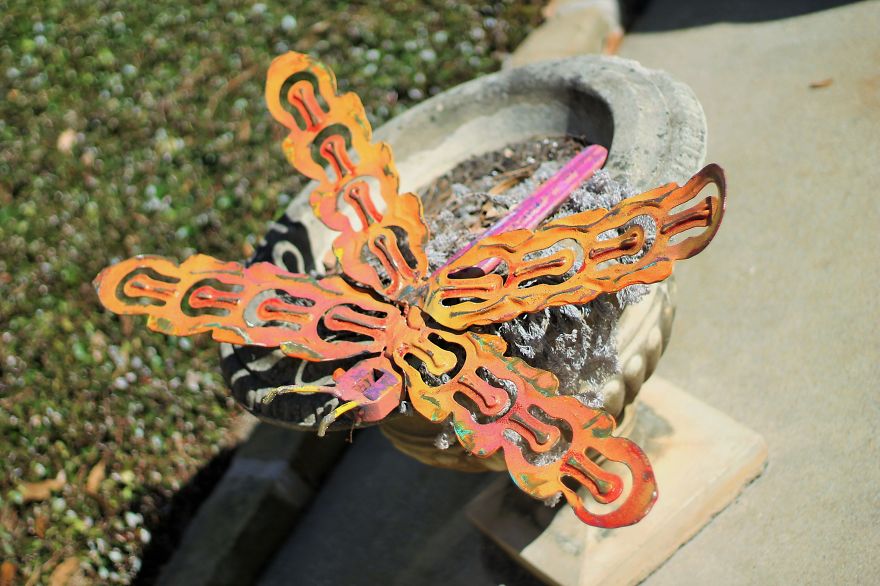 I Create Sculptures From Recycled Materials