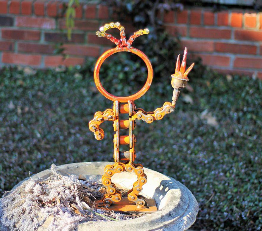 I Create Sculptures From Recycled Materials