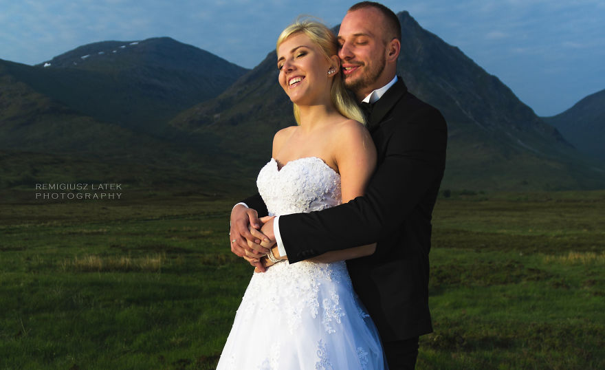 We Spent Almost 24h To Make A Unique Wedding Photo Shoot To Show
Natural Beauty Of Scotland