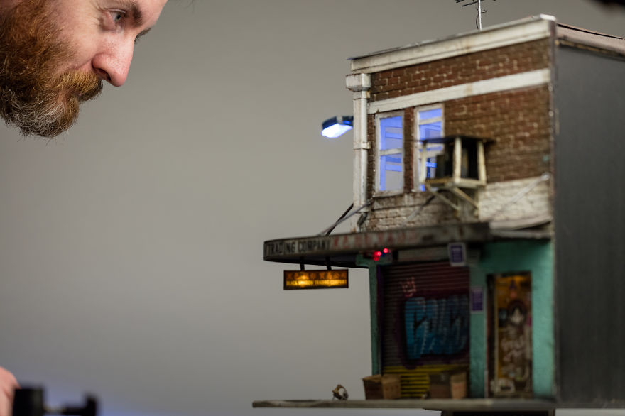 I Create Miniature Urban Landscapes Out Of Cardboard And Wood