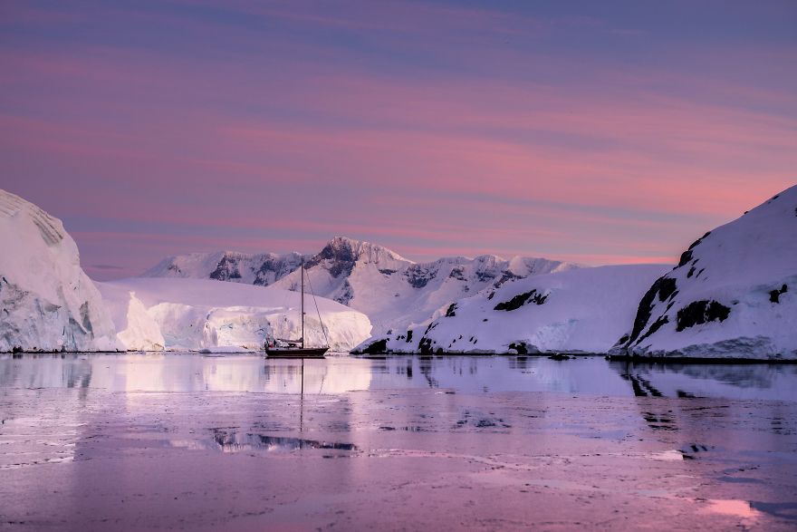 I Sailed Across The 'World's Most Dangerous Sea' To Capture Stunning Images Of Antarctica