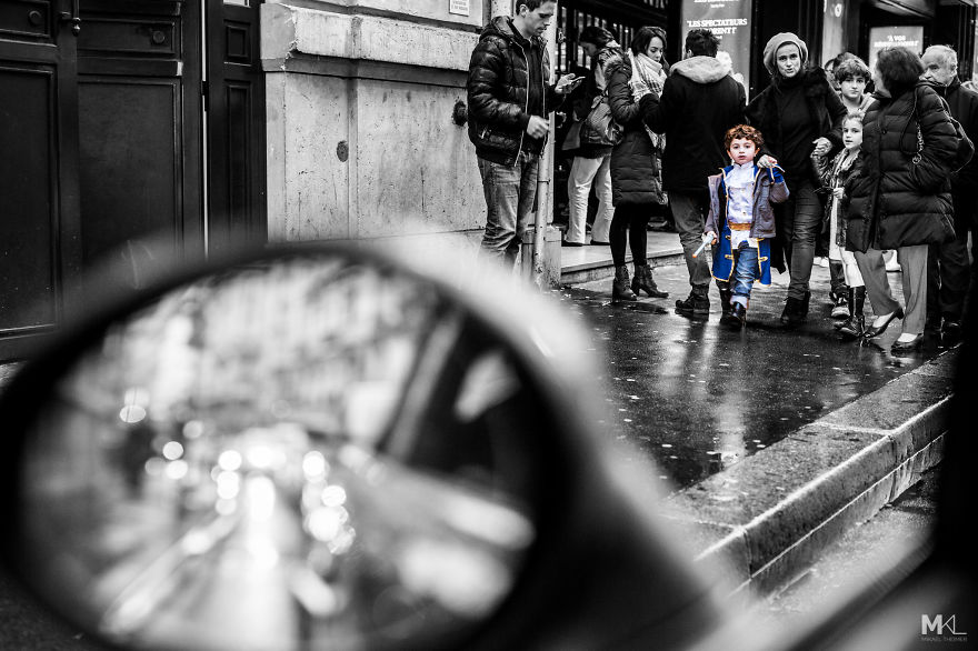 I Capture The Little Moments That Make Children's Lives So Colorful