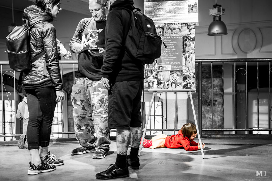 I Capture The Little Moments That Make Children's Lives So Colorful I Capture The Little Moments That Make Children's Lives So Colorful