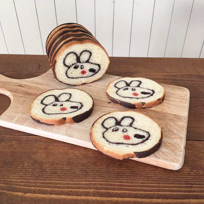 Illustrations Inside Loaves Of Bread