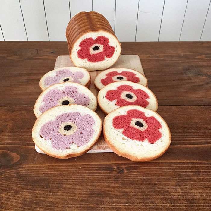 Illustrations Inside Loaves Of Bread