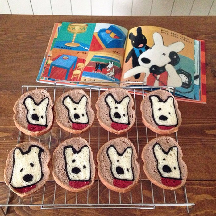 Illustrations Inside Loaves Of Bread