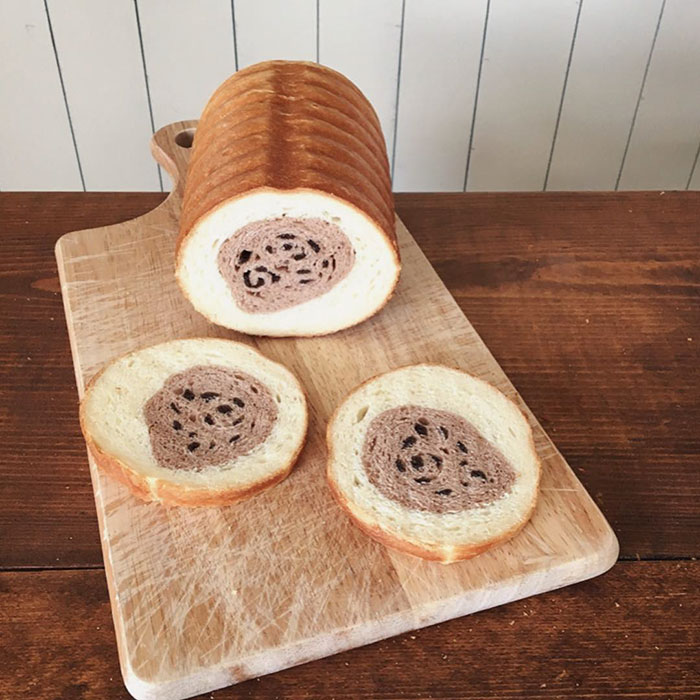 Illustrations Inside Loaves Of Bread