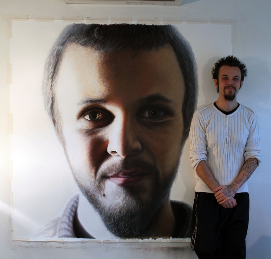 I Created Large Hyperrealistic Pencil Portraits Of My Family