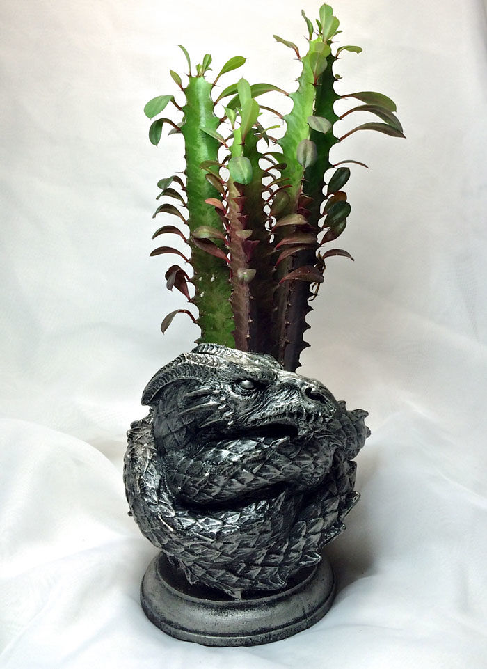 Dragon Planter