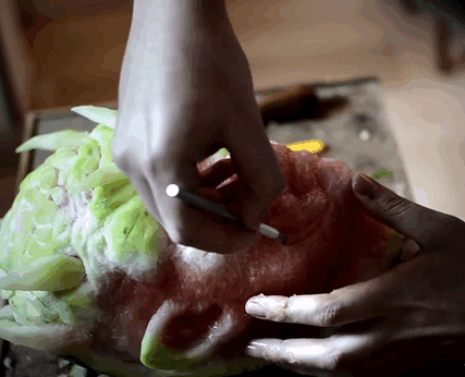 game-of-thrones-watermelon-carving-night-king-white-walker-valeriano-fatica-1