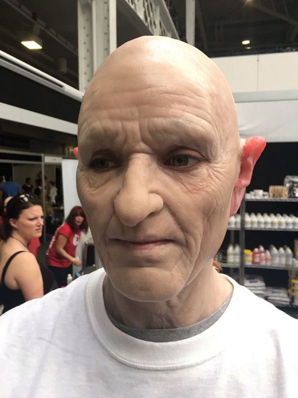 girl-makeup-transformation-into-old-punk-7 girl-makeup-transformation-into-old-punk-7