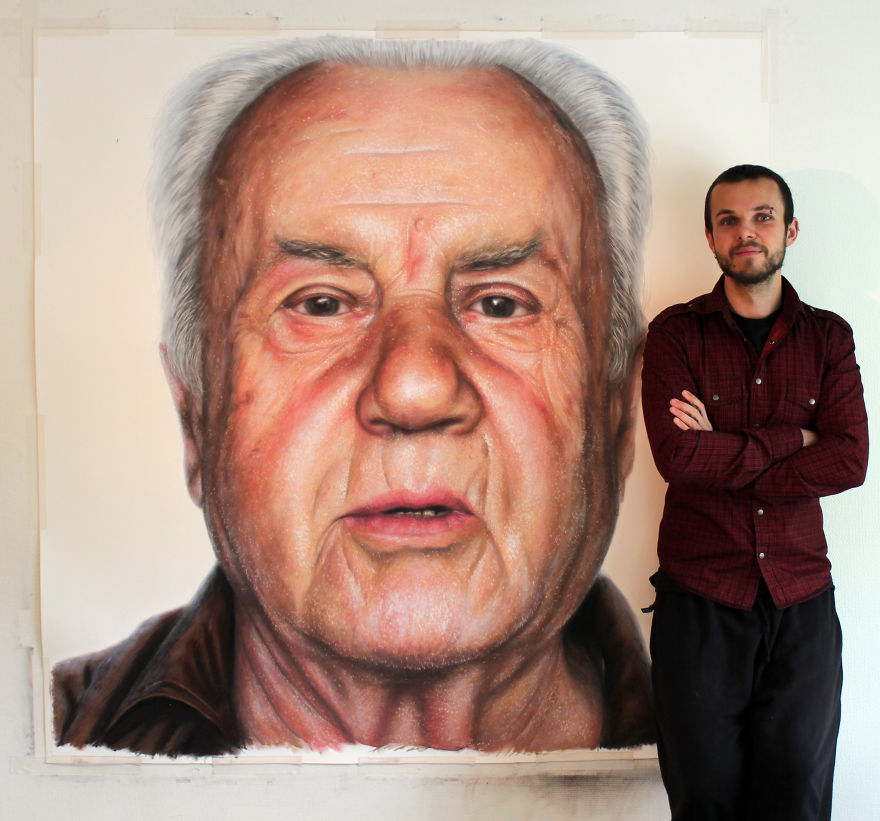 I Created Large Hyperrealistic Pencil Portraits Of My Family