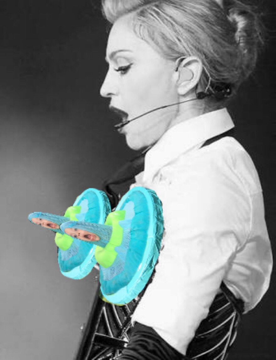 Madonna's Cone Bra ????????