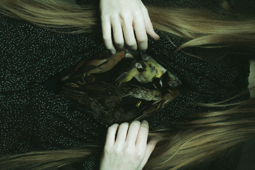 surreal-photography-people-taxidermy-laura-makabresku-8