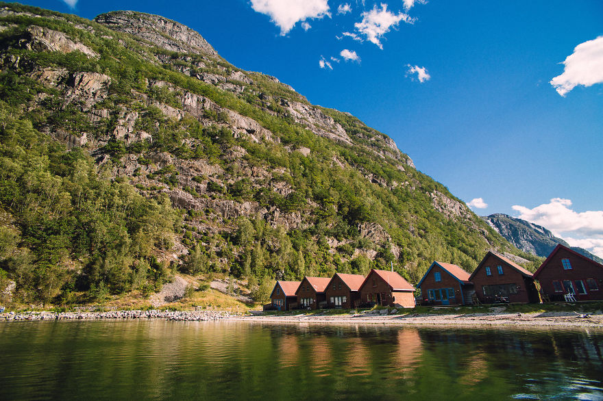 I Captured Couples Photoshoot On The Kjerag Rock, Norway I Captured Couples Photoshoot On The Kjerag Rock, Norway
