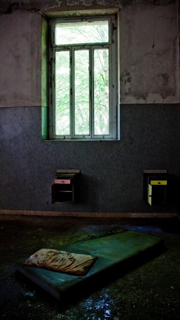 I Photographed Abandoned Mombello Psychiatric Hospital Near Milan I Photographed Abandoned Mombello Psychiatric Hospital Near Milan