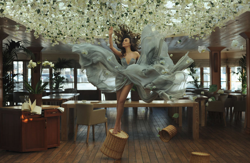 Levitation: I Combine Chaos And Elegance In My Gravity-defying Pictures Levitation: I Combine Chaos And Elegance In My Gravity-defying Pictures