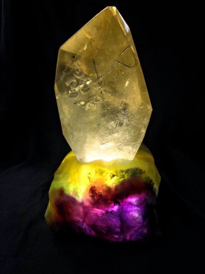 My Father-In-Law Hand-Makes These Amazing Led Lamps From Natural Minerals And Crystals