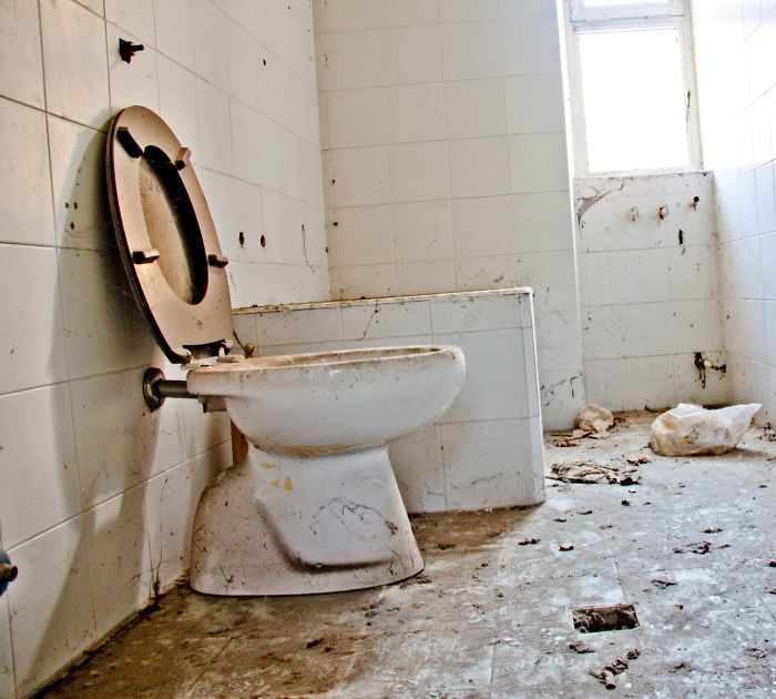 I Photographed Abandoned Mombello Psychiatric Hospital Near Milan I Photographed Abandoned Mombello Psychiatric Hospital Near Milan