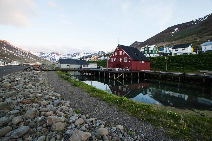 We Chose Iceland As Our Holiday Destination And Photographed Our Days There