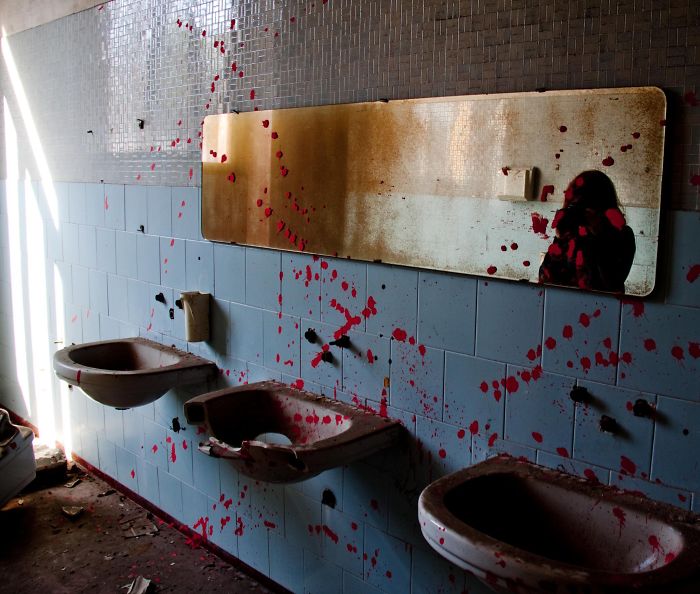 I Photographed Abandoned Mombello Psychiatric Hospital Near Milan