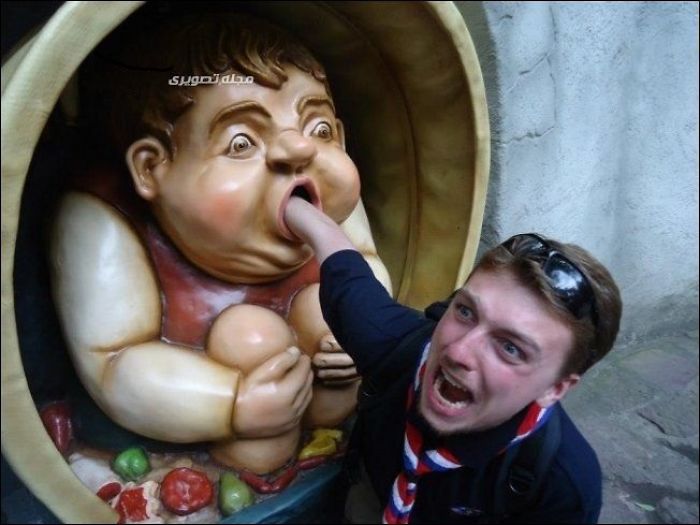 Photography With Sculptures.