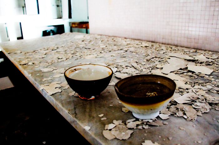 I Photographed Abandoned Mombello Psychiatric Hospital Near Milan I Photographed Abandoned Mombello Psychiatric Hospital Near Milan