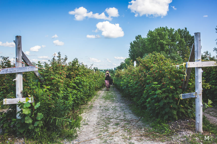 I Keep Trying To Photograph My Girlfriend But She Won't Let Me (part 2)