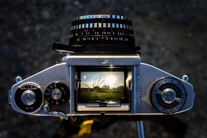 I Take Pictures Through The Viewfinder Of An Old Analog Camera I Take Pictures Through The Viewfinder Of An Old Analog Camera