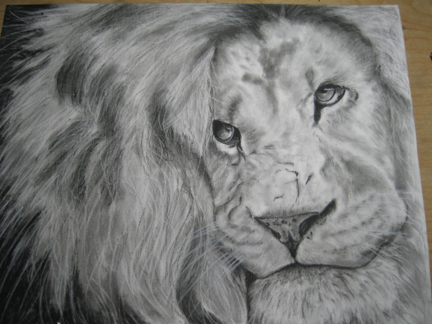 A Little Bit Of Charcoal And A Lot Of Love Lead To These Paintings A Little Bit Of Charcoal And A Lot Of Love Lead To These Paintings